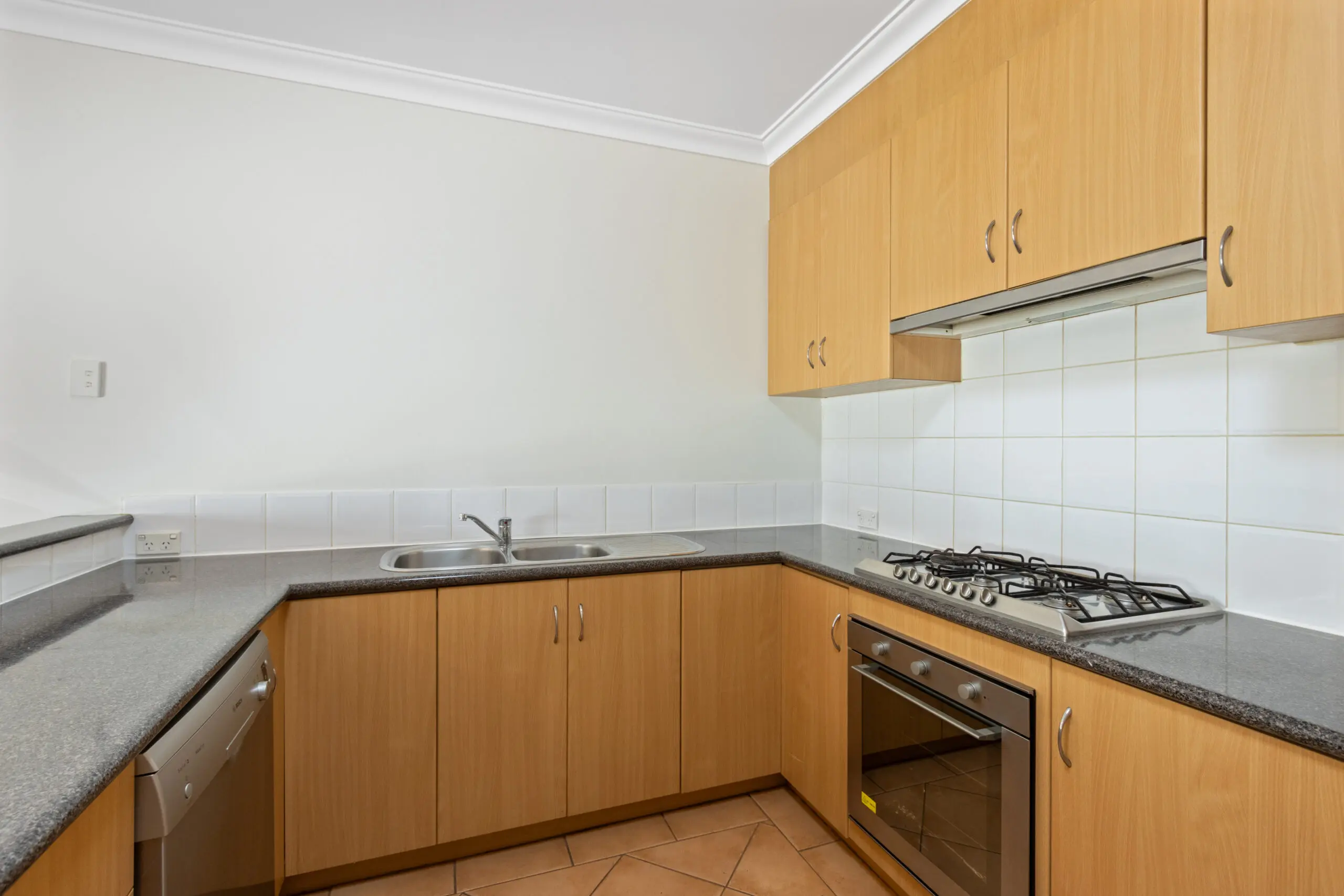 10b Bruce Street North Fremantle Wa 6159 - Image 9
