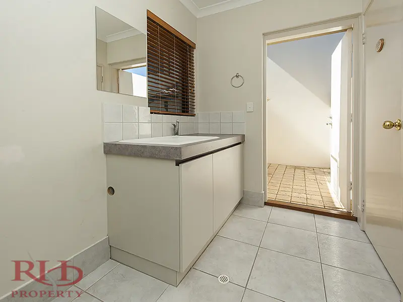 2 139 Hensman Street South Perth Wa 6151 - Image 11